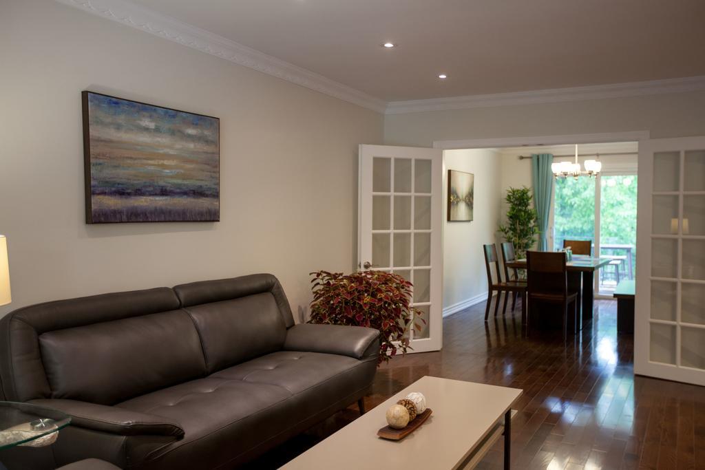 多伦多邓肯公园民宿 Toronto Duncan Park Guesthouse Εξωτερικό φωτογραφία