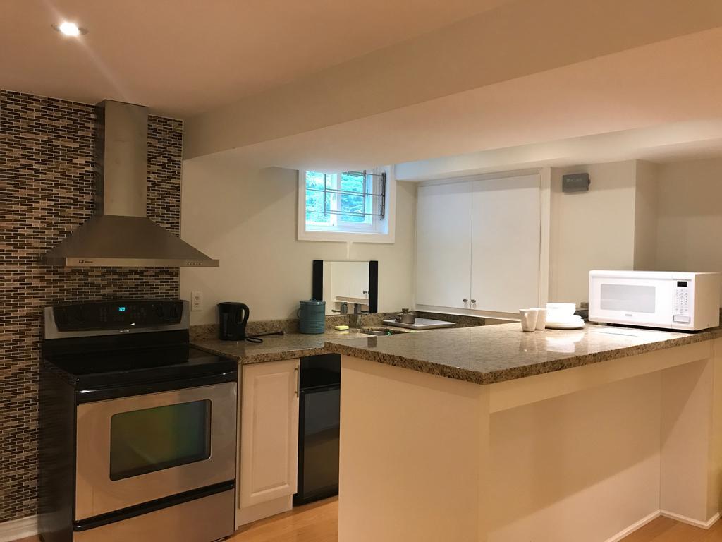 多伦多邓肯公园民宿 Toronto Duncan Park Guesthouse Εξωτερικό φωτογραφία